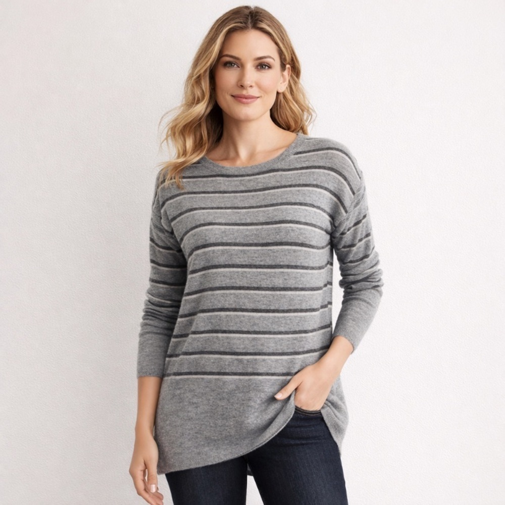 Vince Gray Striped Wool Cashmere Blend Quiet Luxury Preppy Sweater Size XS